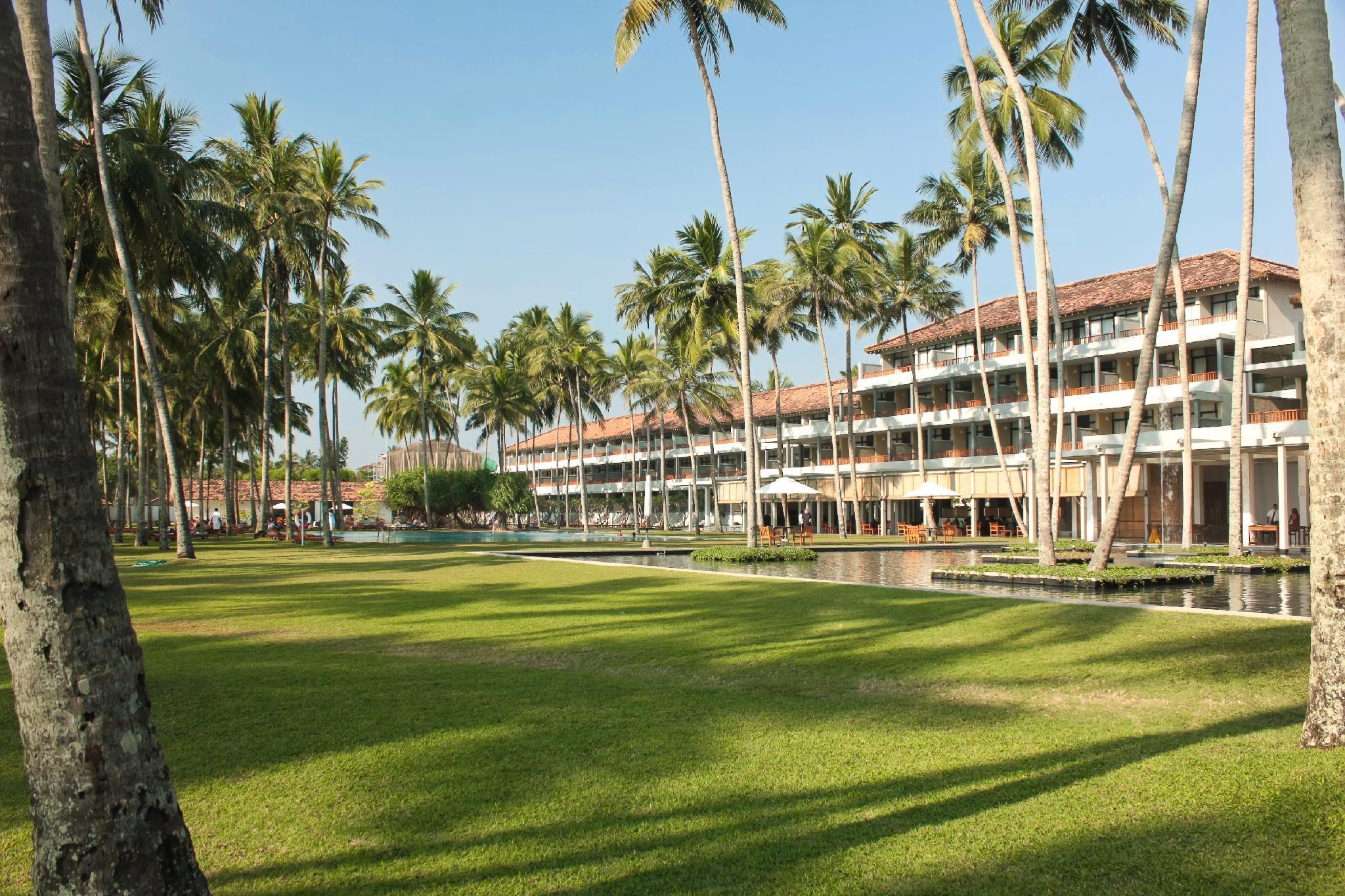 The Blue Water - Geoffrey Bawa Heritage - City Resort Hotel Wadduwa Exterior foto