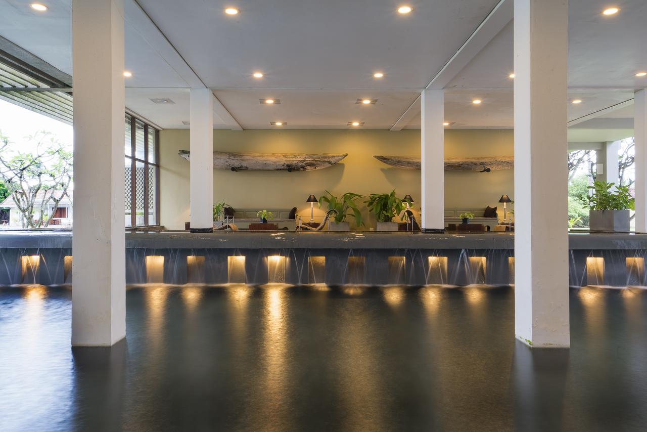 The Blue Water - Geoffrey Bawa Heritage - City Resort Hotel Wadduwa Exterior foto