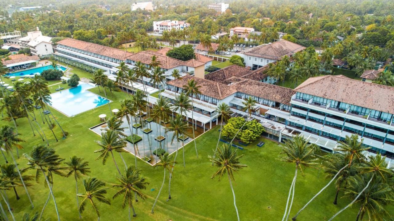 The Blue Water - Geoffrey Bawa Heritage - City Resort Hotel Wadduwa Exterior foto